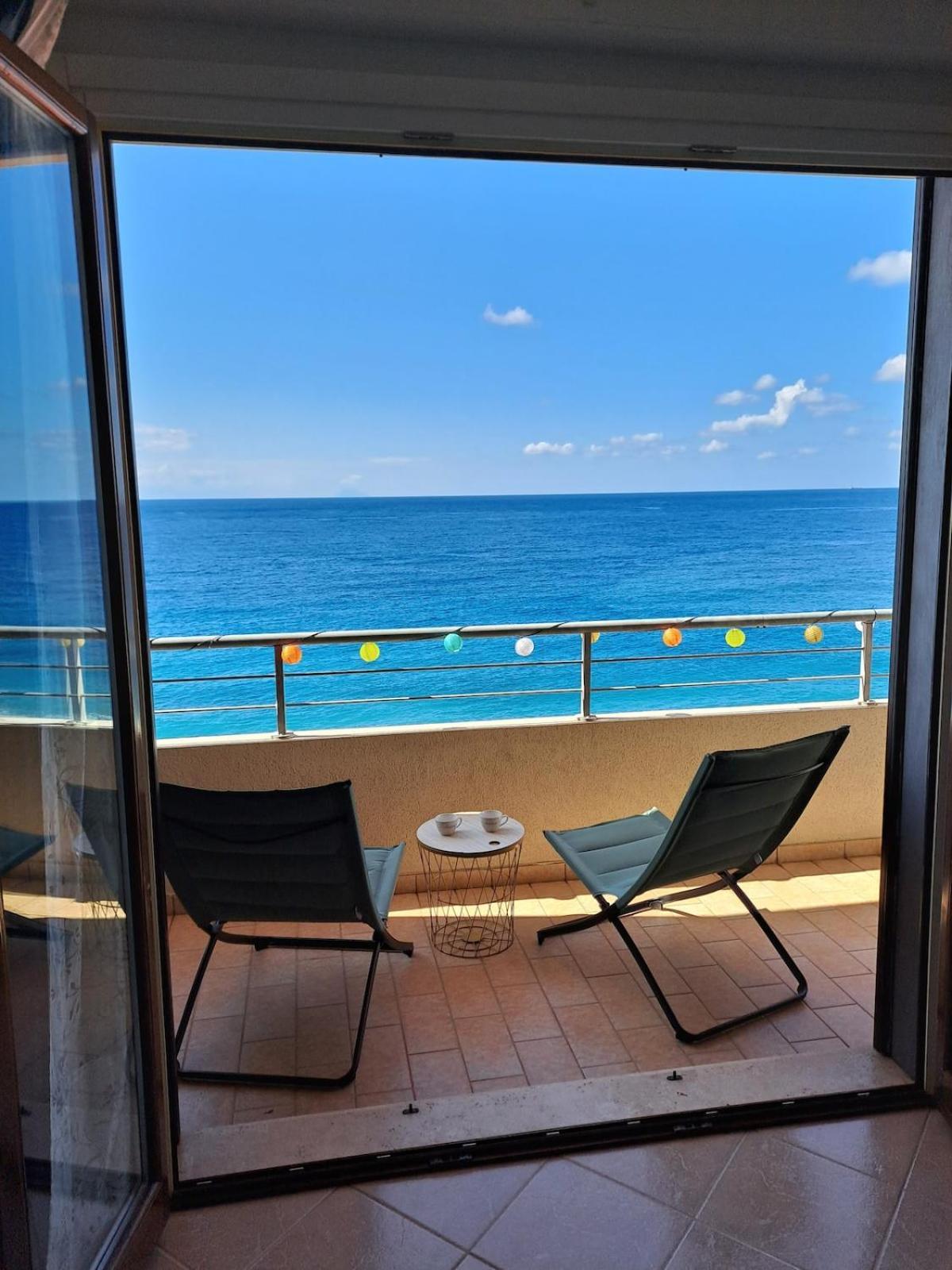 Sea House Bagnara Calabra Apartment Bagian luar foto