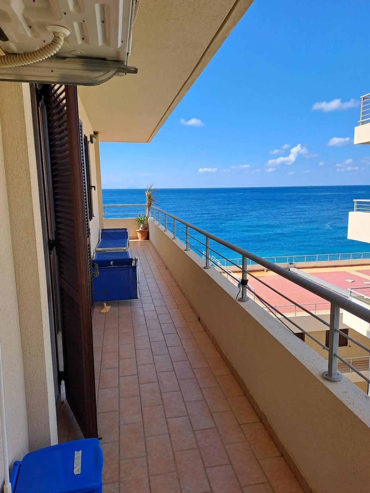 Sea House Bagnara Calabra Apartment Bagian luar foto